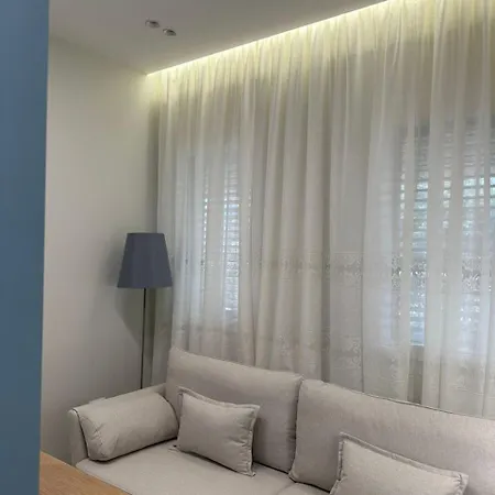 Apartman App. Kropia