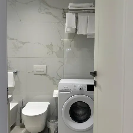 Apartman App. Kropia